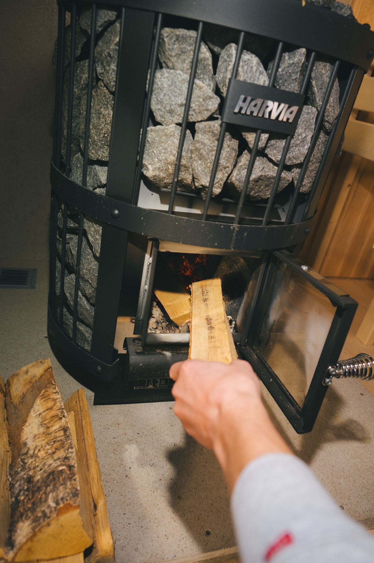 Basta och kallbada i Stockholm – En helande ritual hos The Sacred Sauna